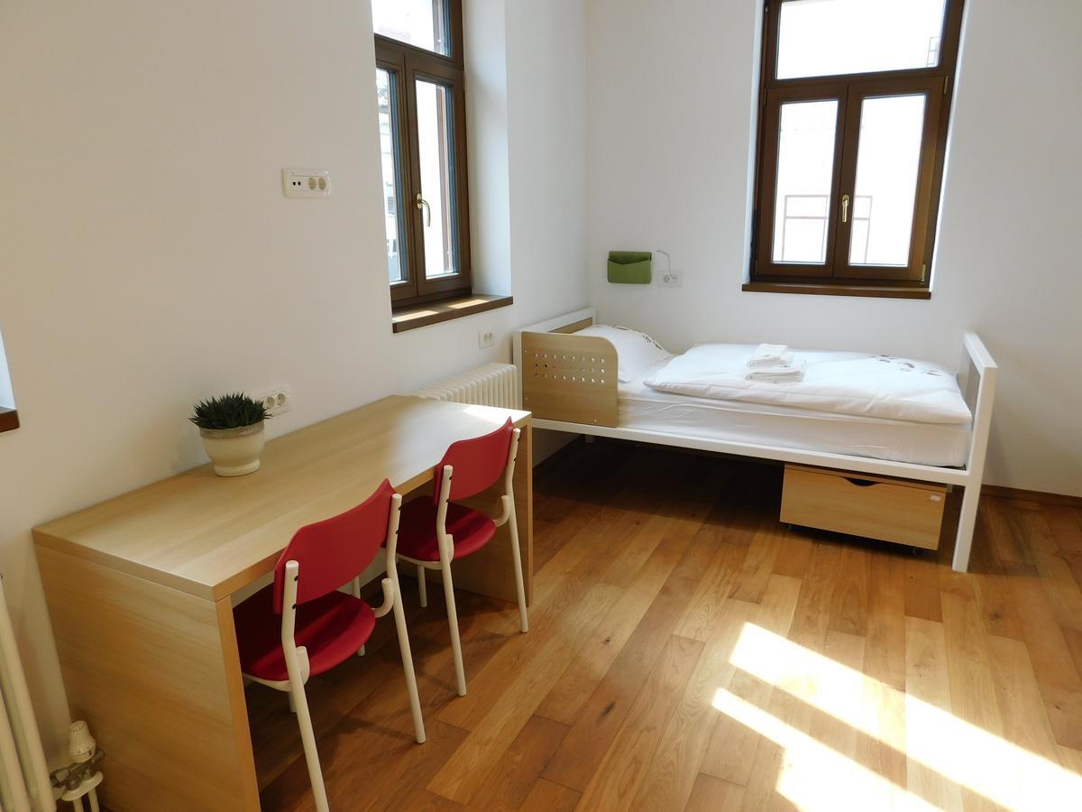 Hostel Bearlog Kocevje Exterior photo